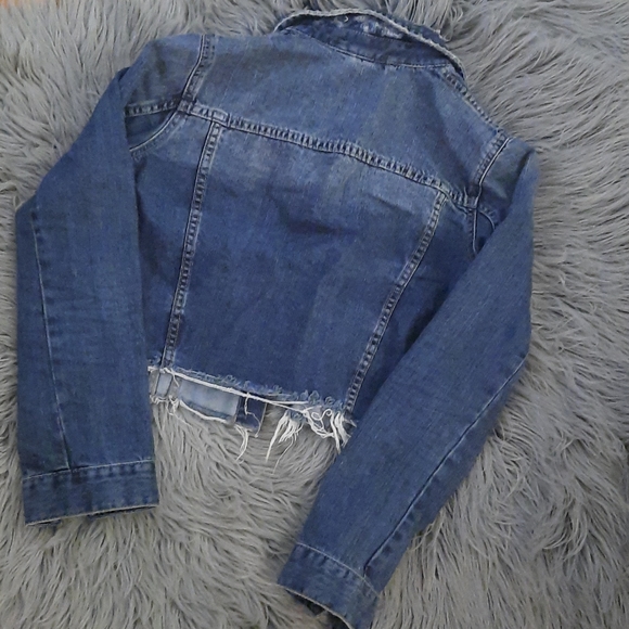 Jean jacket - Picture 3 of 4